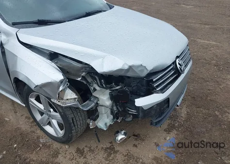 2013 Volkswagen Passat 2.5L Se из США, поврежденный, VIN 1VWBP7A3XDC148910